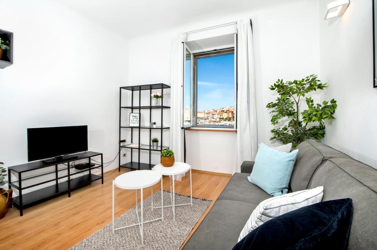 Apartment Mimi 로비니 외부 사진