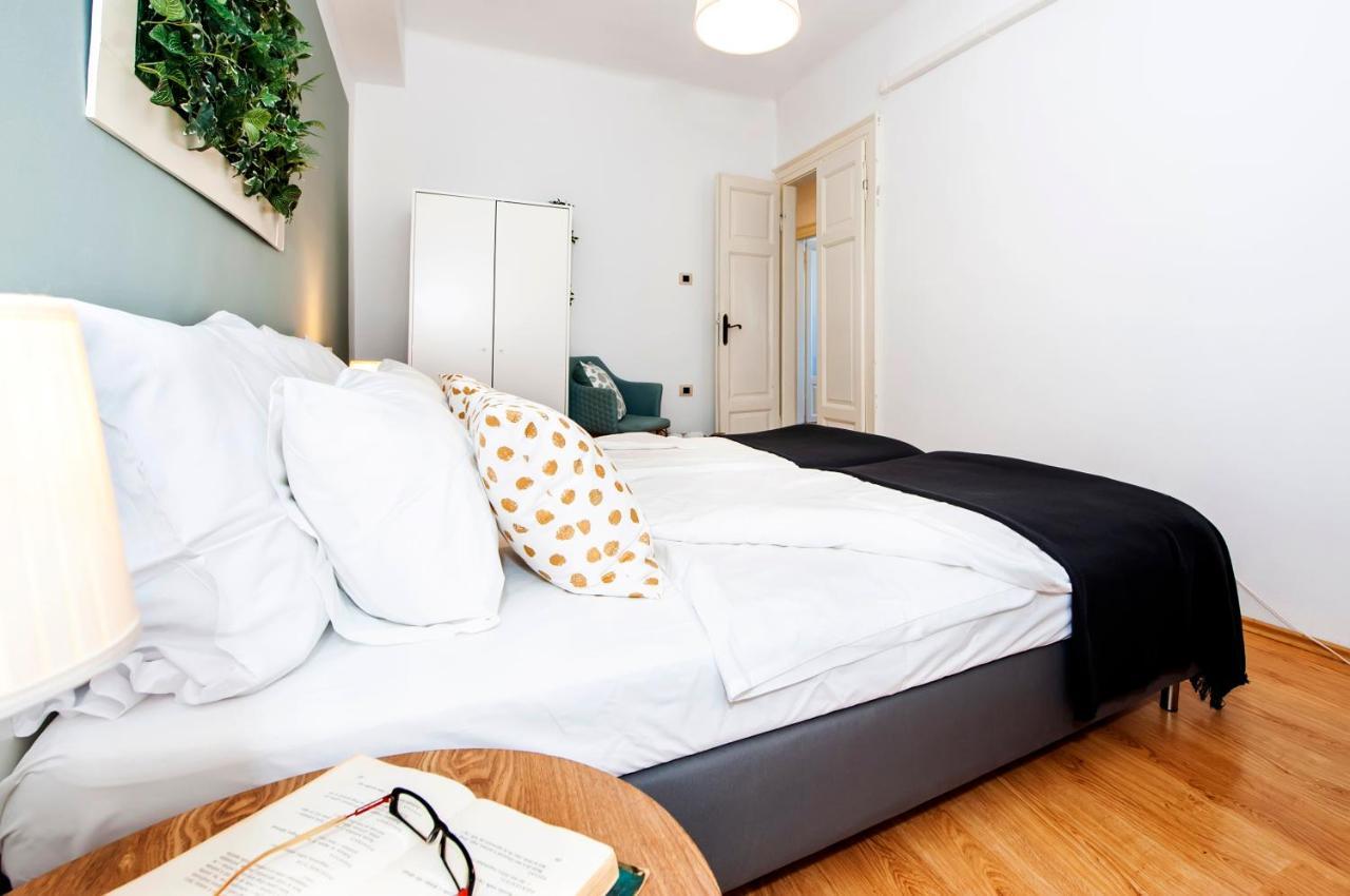 Apartment Mimi 로비니 외부 사진